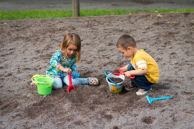 De bedste legepladser i Danmark - hvor børnene kan lege og udforske